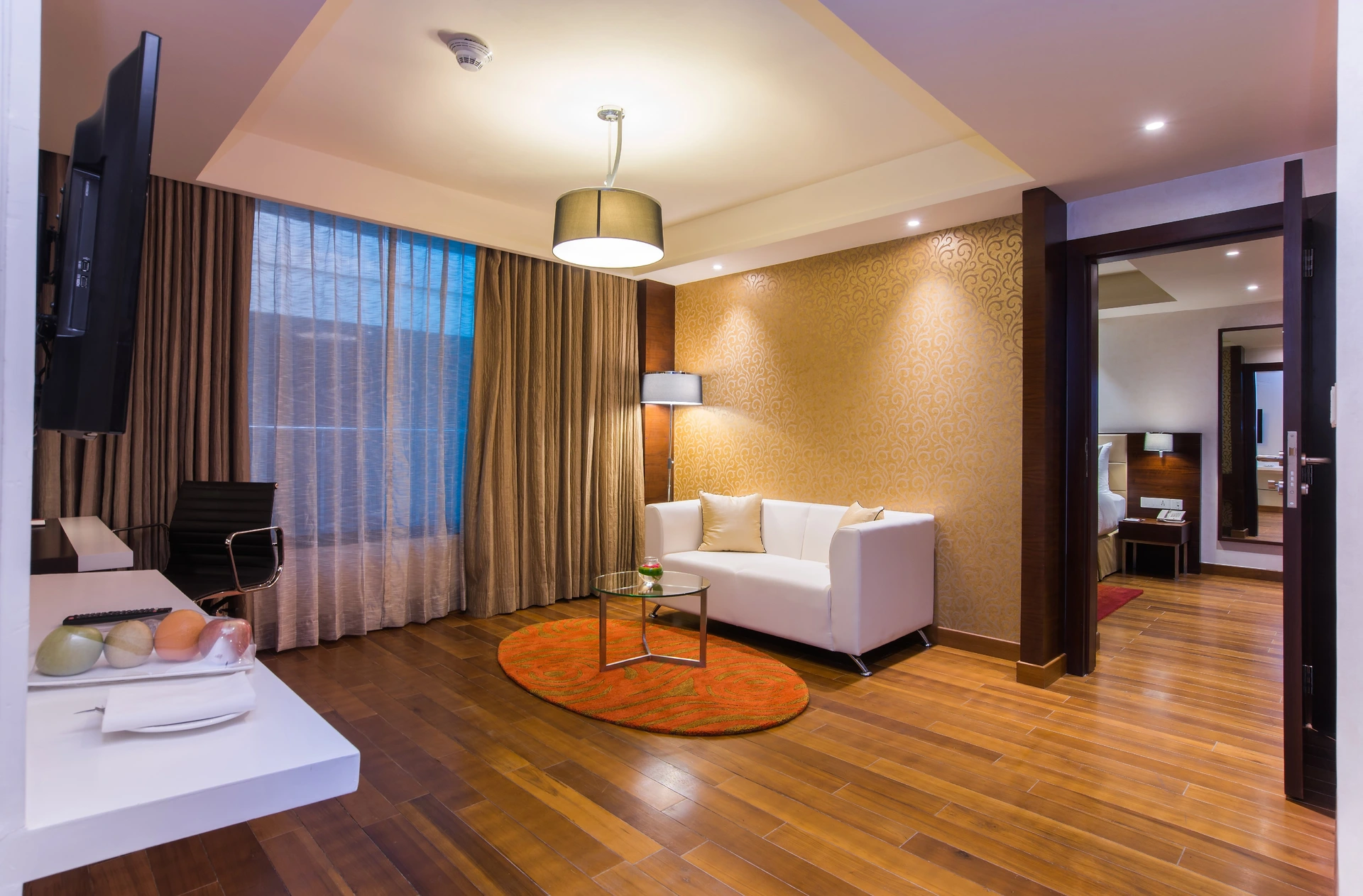 Howard Johnson — interior view